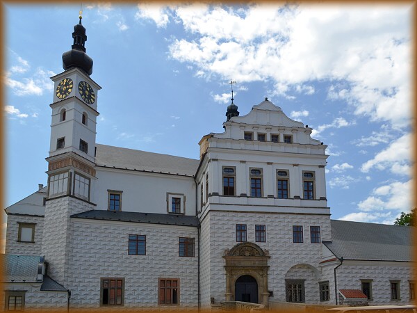 Květen a červen 2012